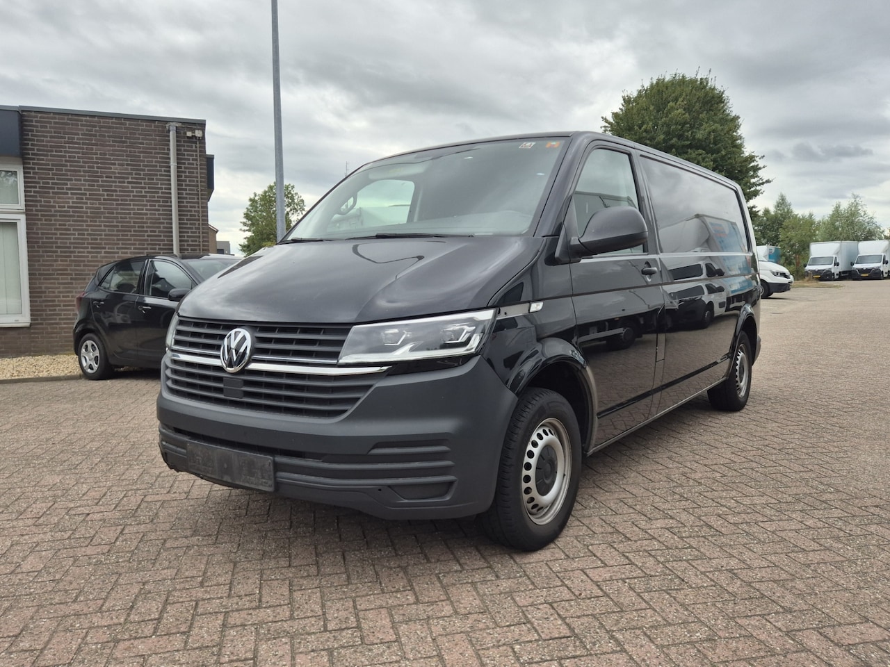 Volkswagen Transporter - 2.0 TDI L1H1 26 3 persoons, achterklep. - AutoWereld.nl