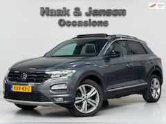 Volkswagen T-Roc - 1.5 TSI Sport Business R Panoramadak ACC Lane assist Camera