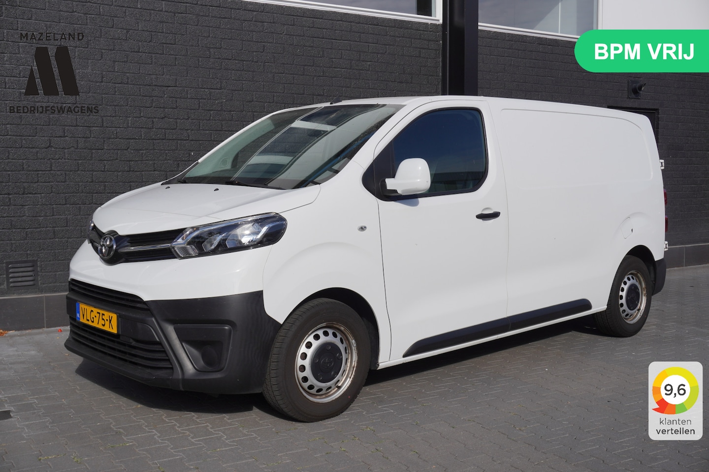 Toyota ProAce Worker - 1.5 D-4D 120PK L2 EURO 6 - Airco - Cruise - Camera - € 14.900,- Excl. - AutoWereld.nl