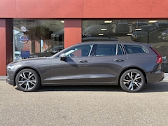 Volvo V60 - 2.0 B3 Essential Edition | Trekhaak | Winterpack
