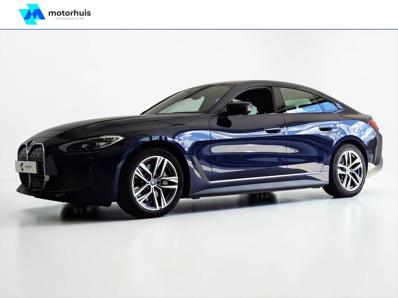 BMW i4 - eDrive40 High Executive 84 kWh SOH 96,1% LEDER LED STOELV CAMERA HARMAN KARDON HUD - AutoWereld.nl