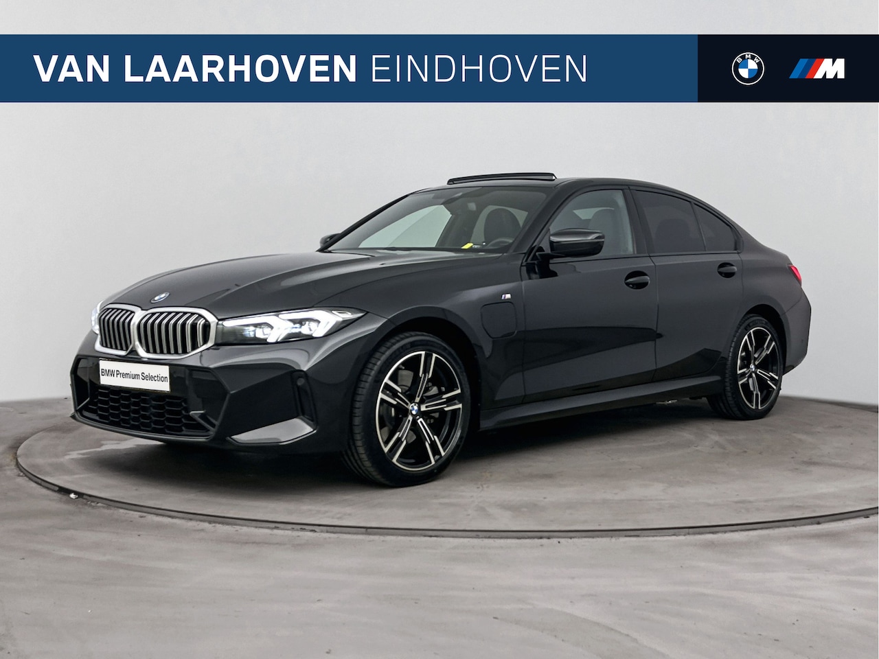 BMW 3-serie - 330e M Sport Automaat / Trekhaak / Schuif-Kanteldak / Sportstoelen / Achteruitrijcamera / - AutoWereld.nl