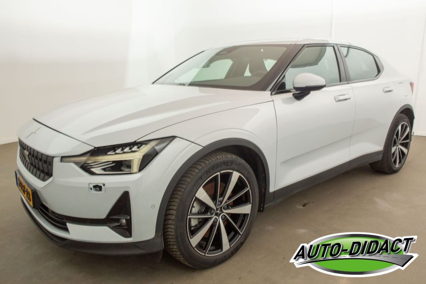 Polestar 2 - 78kWh Long Range Dual Motor Pano Launch Edition - AutoWereld.nl