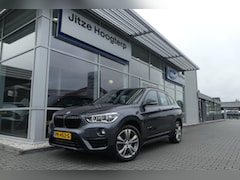 BMW X1 - xDrive25i HUD, MEMORY, STOELVERWARMING, CRUISE, CLIMA, NAVI, CAMERA, PDC V&A, KEYLESS, ELE
