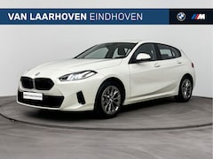 BMW 1-serie - 120 Automaat / Achteruitrijcamera / PDC / Driving Assistant