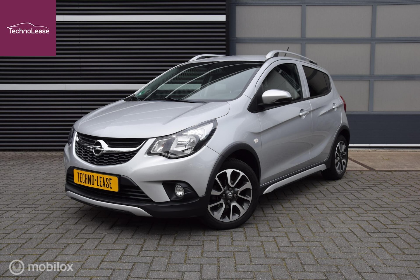 Opel Karl - 1.0 Rocks Online Edition Navi Cruise Control & Apple Carplay - AutoWereld.nl