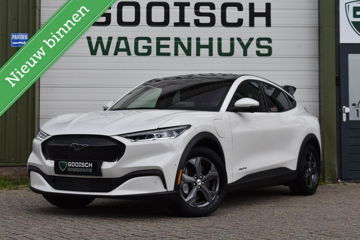 Ford Mustang Mach-E - RWD 75 kWh | Pano | Leder | B&O| Winterpakket | - AutoWereld.nl