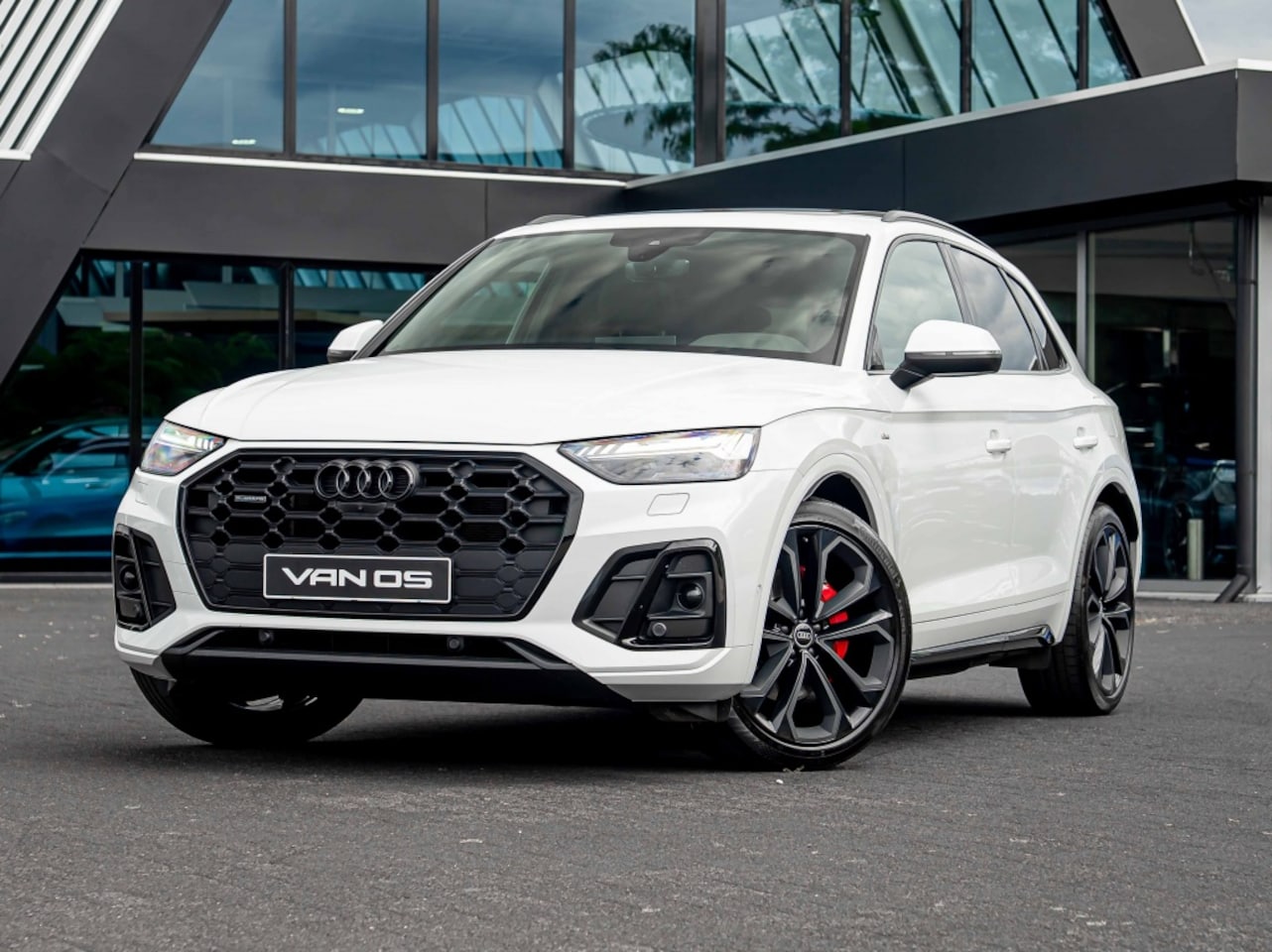 Audi Q5 - 55 TFSI e quattro S line | Pano | Bang & Olufsen | Trekhaak - AutoWereld.nl