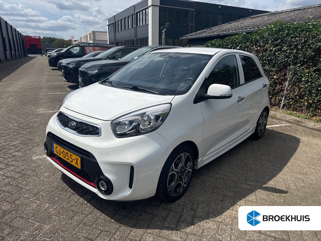 Kia Picanto - 1.2 CVVT 84 pk SportsLine | Climatronic | Cruise control | Parkeersensor achter | - AutoWereld.nl