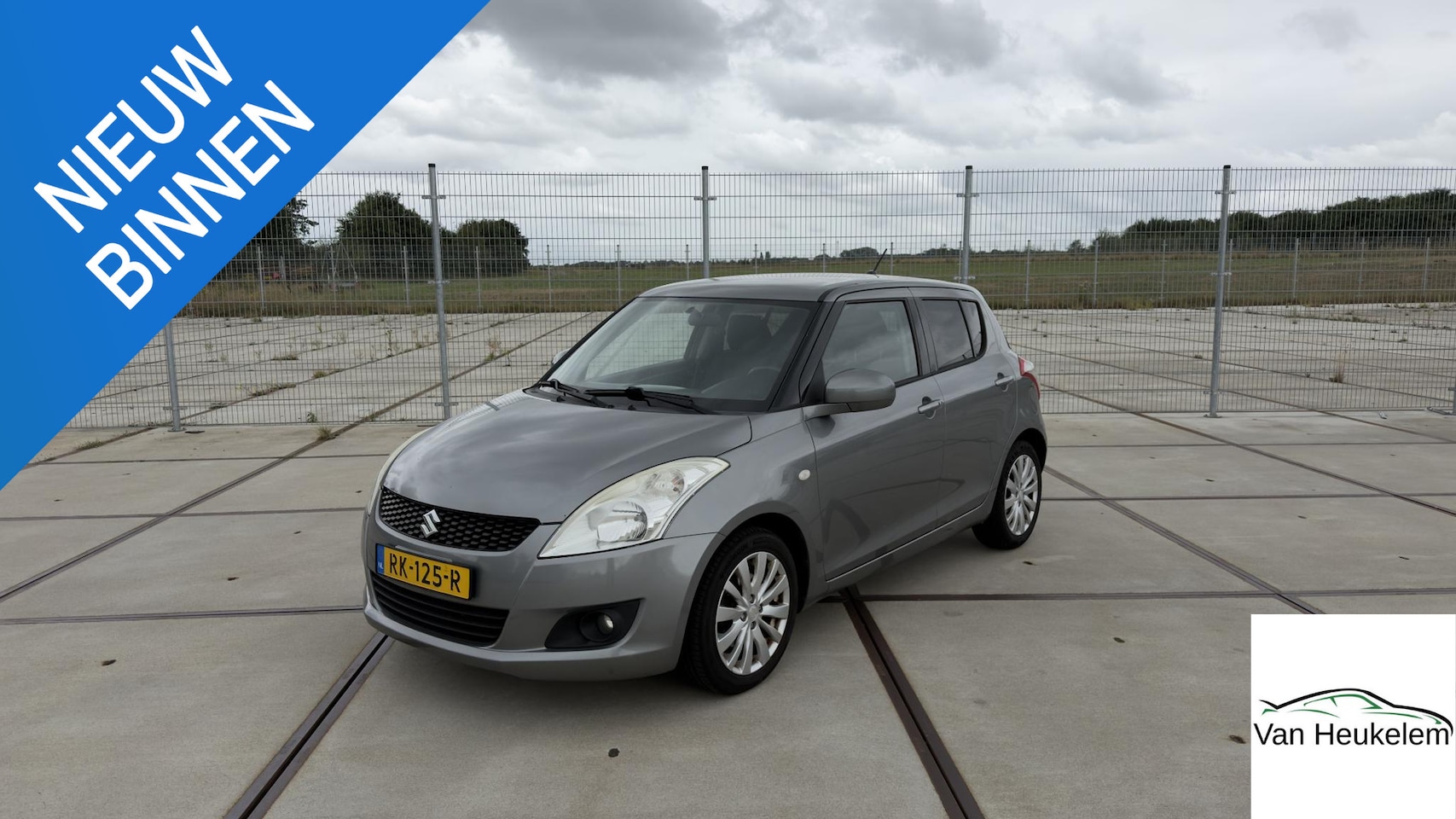 Suzuki Swift - 1.2 Sport | 16" LM VELGEN | AIRCO | EXTRA GETINTE ACHTERRAMEN - AutoWereld.nl