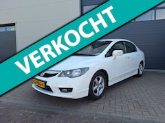 Honda Civic - | 1.3 Hybrid Elegance | Lage kilometerstand | Airco | Stoel verwarming | Cruise control |