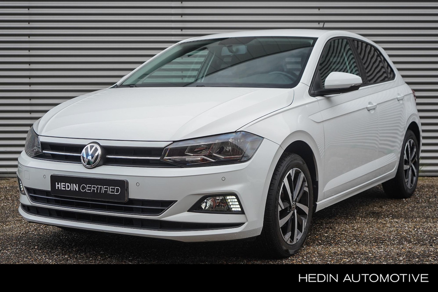 Volkswagen Polo - 1.0 TSI Comfortline | Parkeersensoren voor + achter | Donker Glas | Apple CarPlay | Androi - AutoWereld.nl