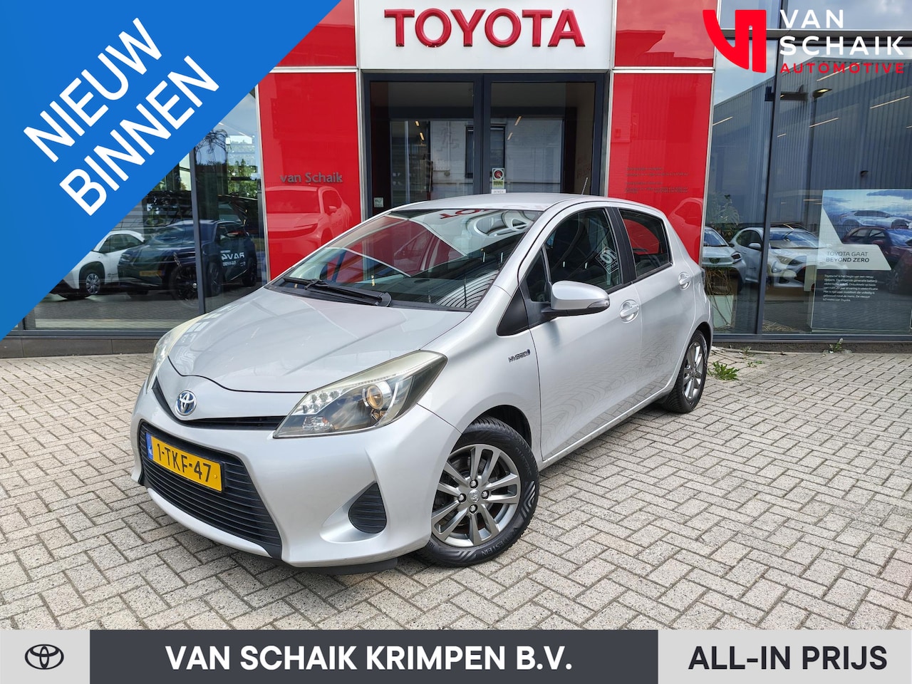 Toyota Yaris - 1.5 Full Hybrid Aspiration | Parkeersensoren | Achteruitrijcamera | Trekhaak - AutoWereld.nl