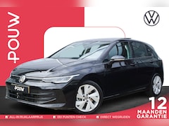 Volkswagen Golf - 1.5 eHybrid 204pk Life Edition | SOH 100 % | Trekhaak | Panoramadak
