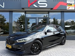 BMW 1-serie - 118i Executive M sport Pano M Seats Camera
