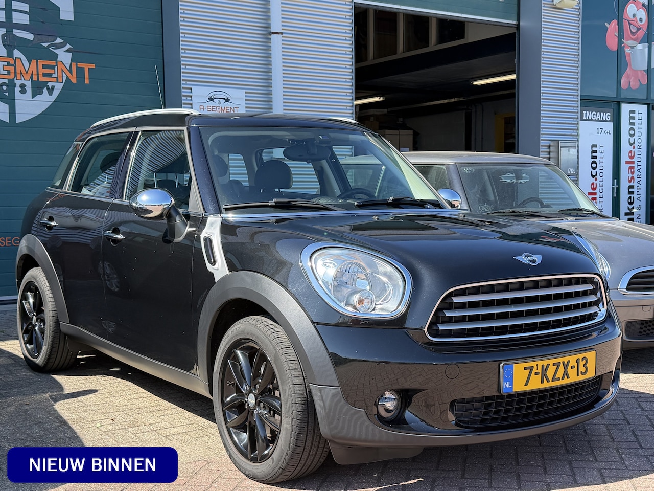 MINI Countryman - 1.6 Cooper Chili / Airco / Cruise / NAP / Navi / Onderhoud / - AutoWereld.nl