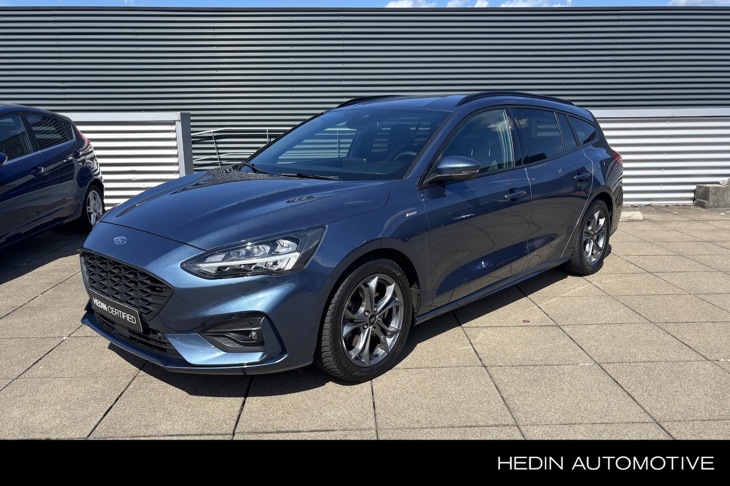 Ford Focus Wagon - 1.0 EcoBoost ST Line Business 1.0 EcoBoost ST Line Business - AutoWereld.nl