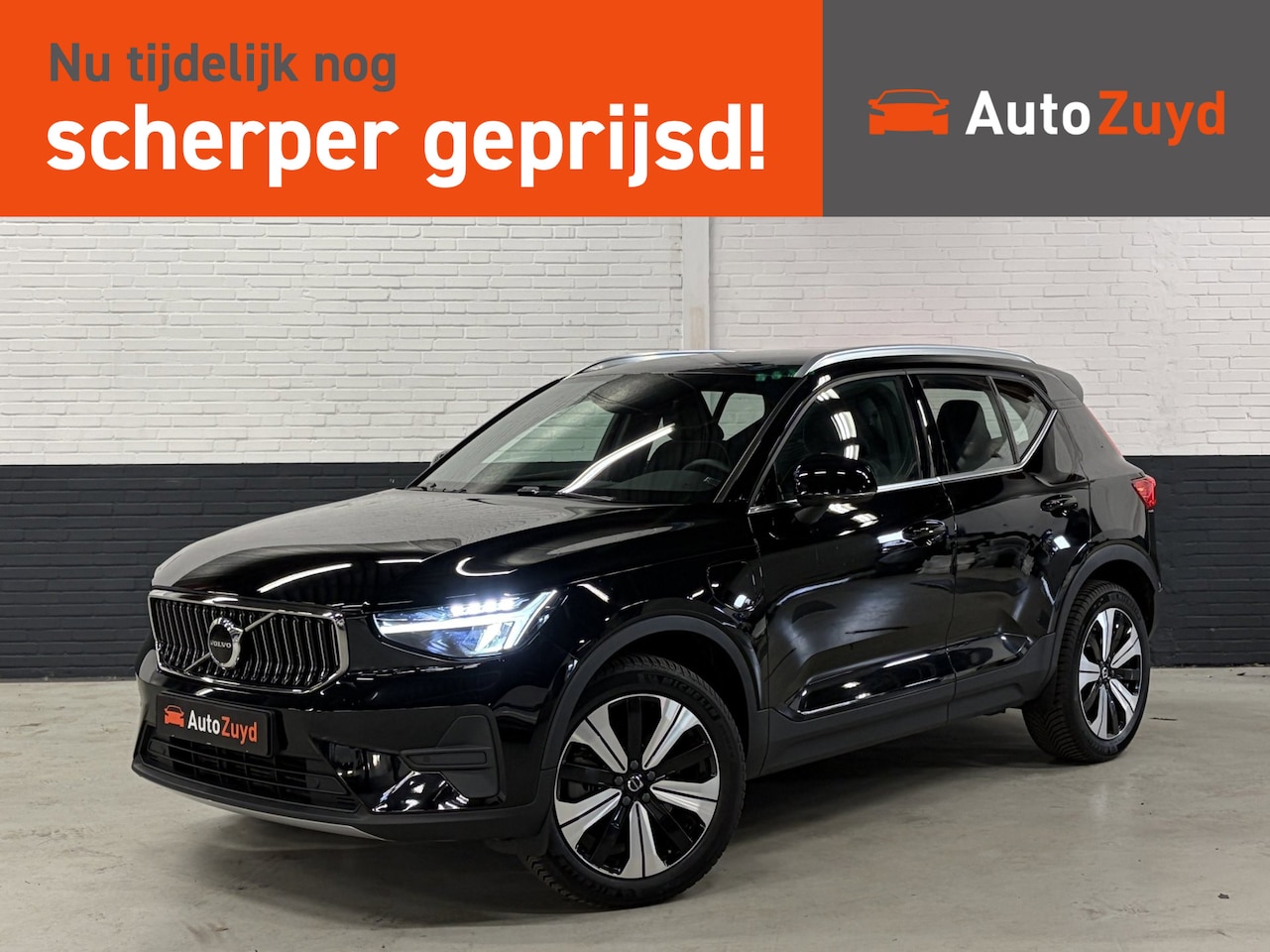 Volvo XC40 - 1.5 T4 Plug-in hybrid Plus Dark Automaat / Navi / Climate Control / Luxe Uitvoering - AutoWereld.nl