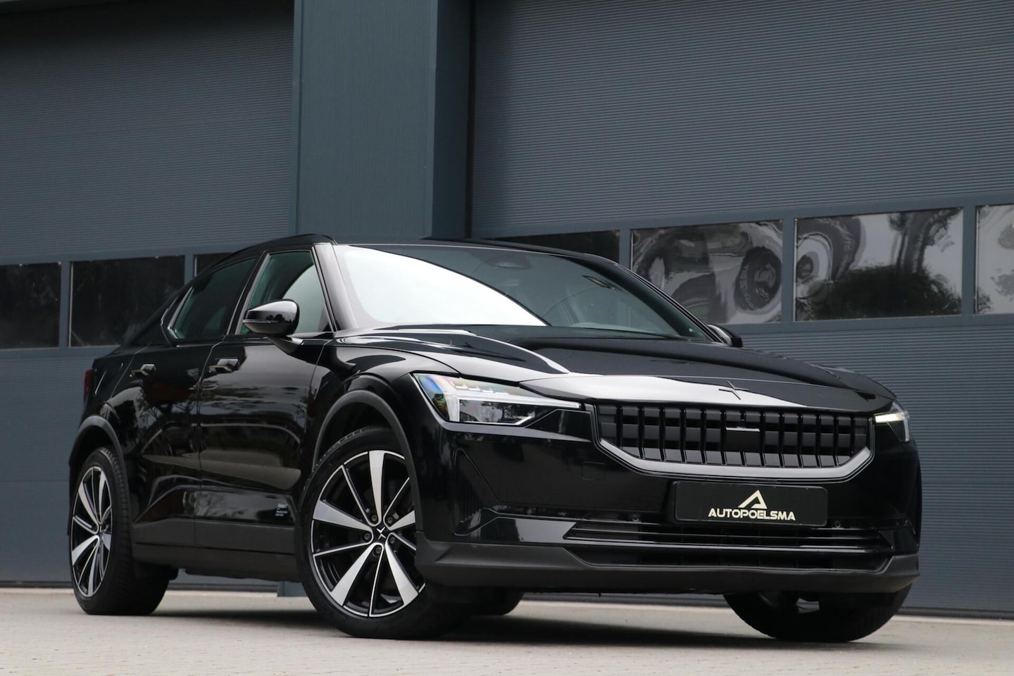 Polestar 2 - Standard Range Single Motor 63kWh AppleCarplay Memory Sportzetels Camera Lmv Led 42000KM B - AutoWereld.nl