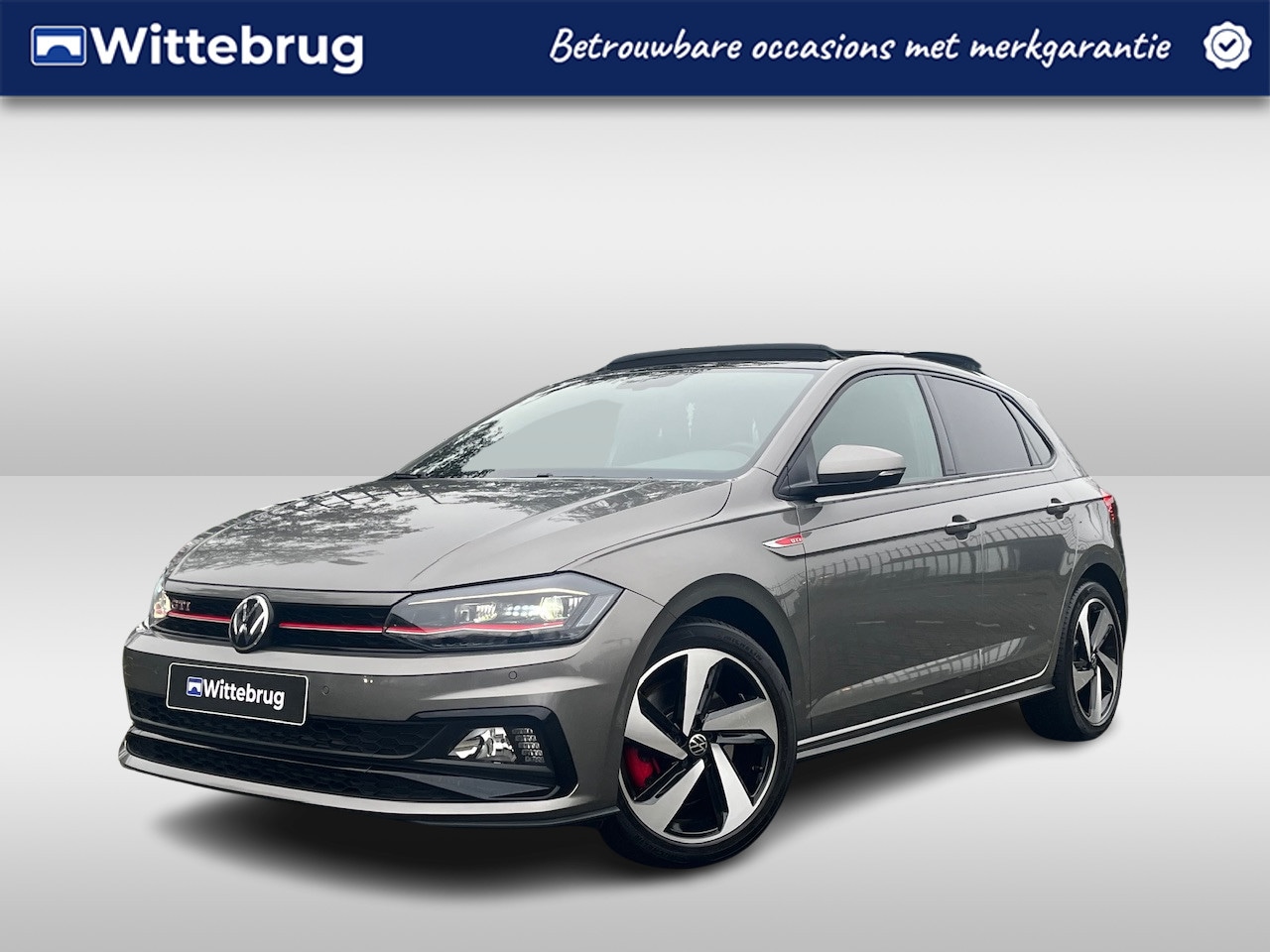 Volkswagen Polo - 2.0 TSI GTI 207pk / Panorama dak / Full Led / 17 Inch / Virtual Cockpit / Camera / Climate - AutoWereld.nl
