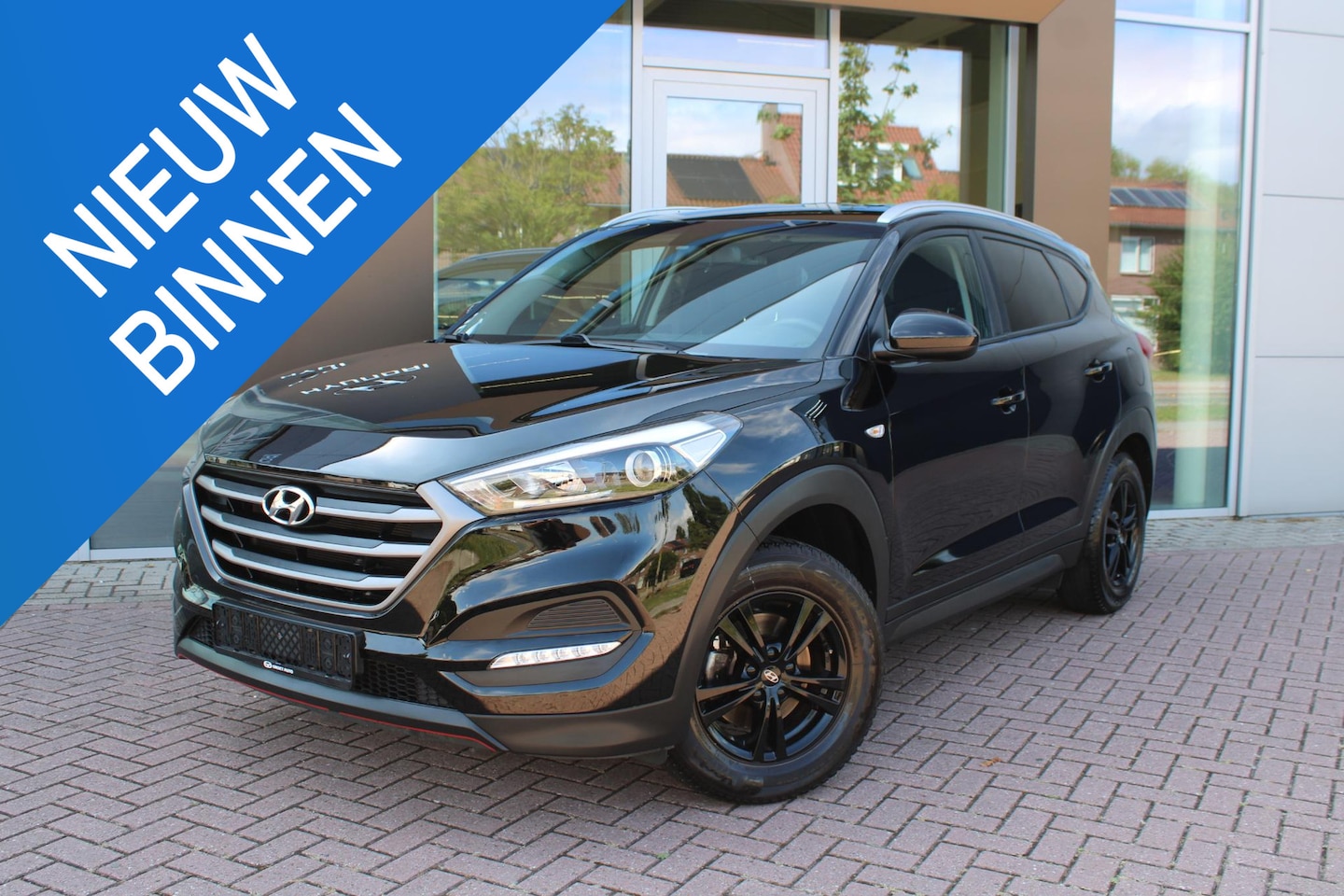 Hyundai Tucson - 1.6 GDi Go! Airco Navi Camera Stoelverwarming Super mooi - AutoWereld.nl
