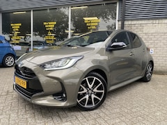 Toyota Yaris - 1.5 Hybrid Executive JBL/CAMERA/LED/NAV/ADAPTIVE/HEADUP/DAB