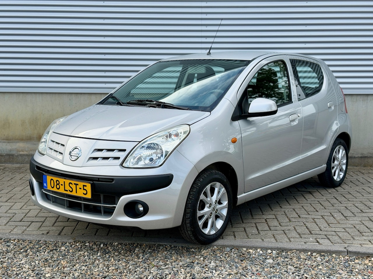 Nissan Pixo - 1.0 Look [ 1e eig.airco,audio,lmv ] - AutoWereld.nl