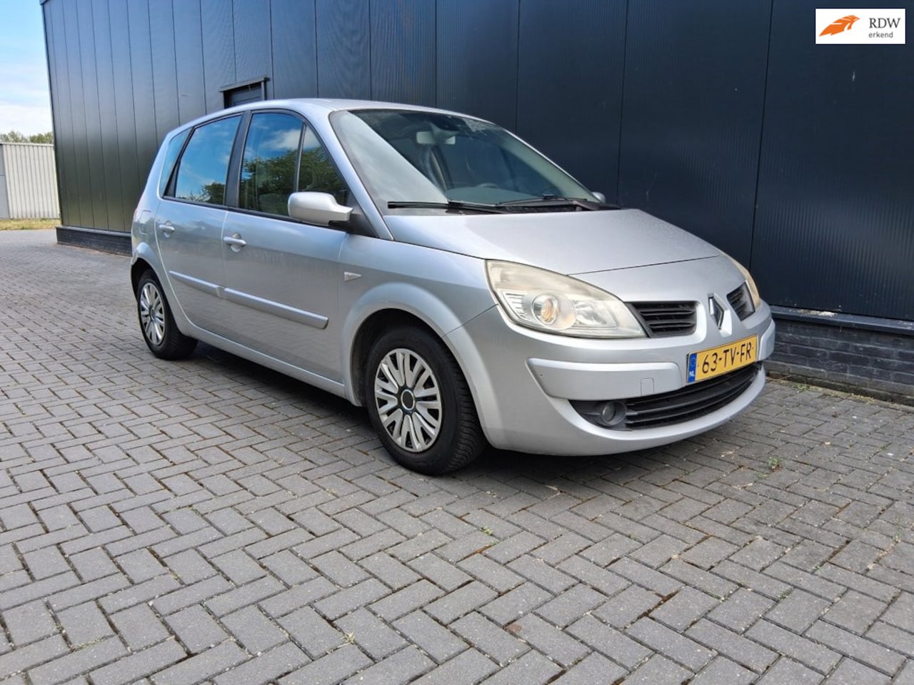 Renault Scénic - 1.6-16V Business Line automaat - AutoWereld.nl