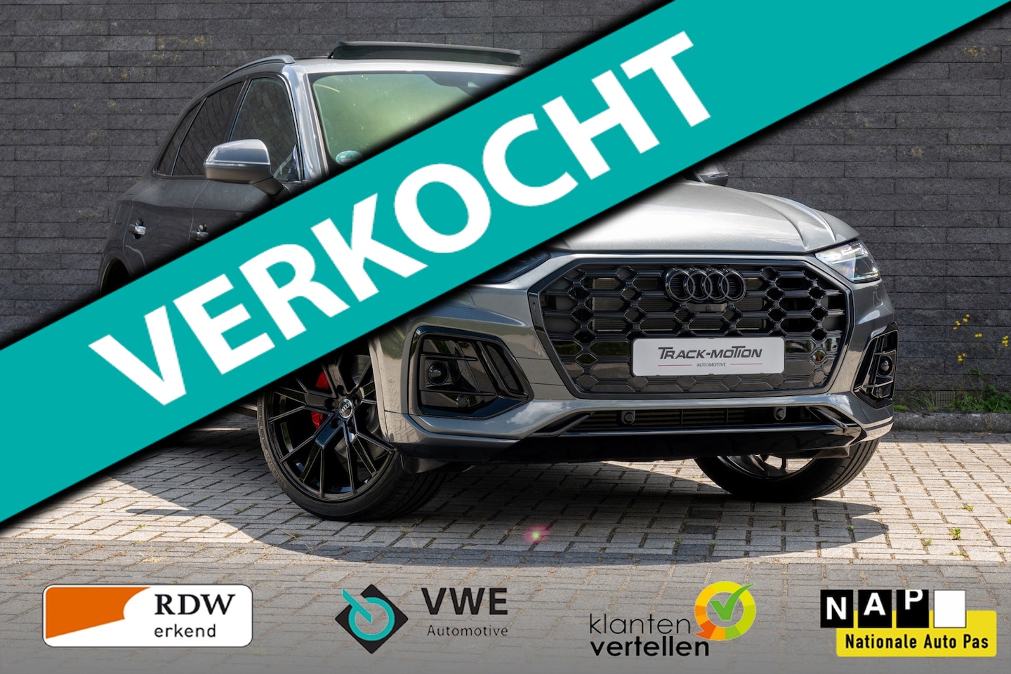 Audi Q5 - 50 TFSI e S edition Competition pano GREY & BLACK - AutoWereld.nl