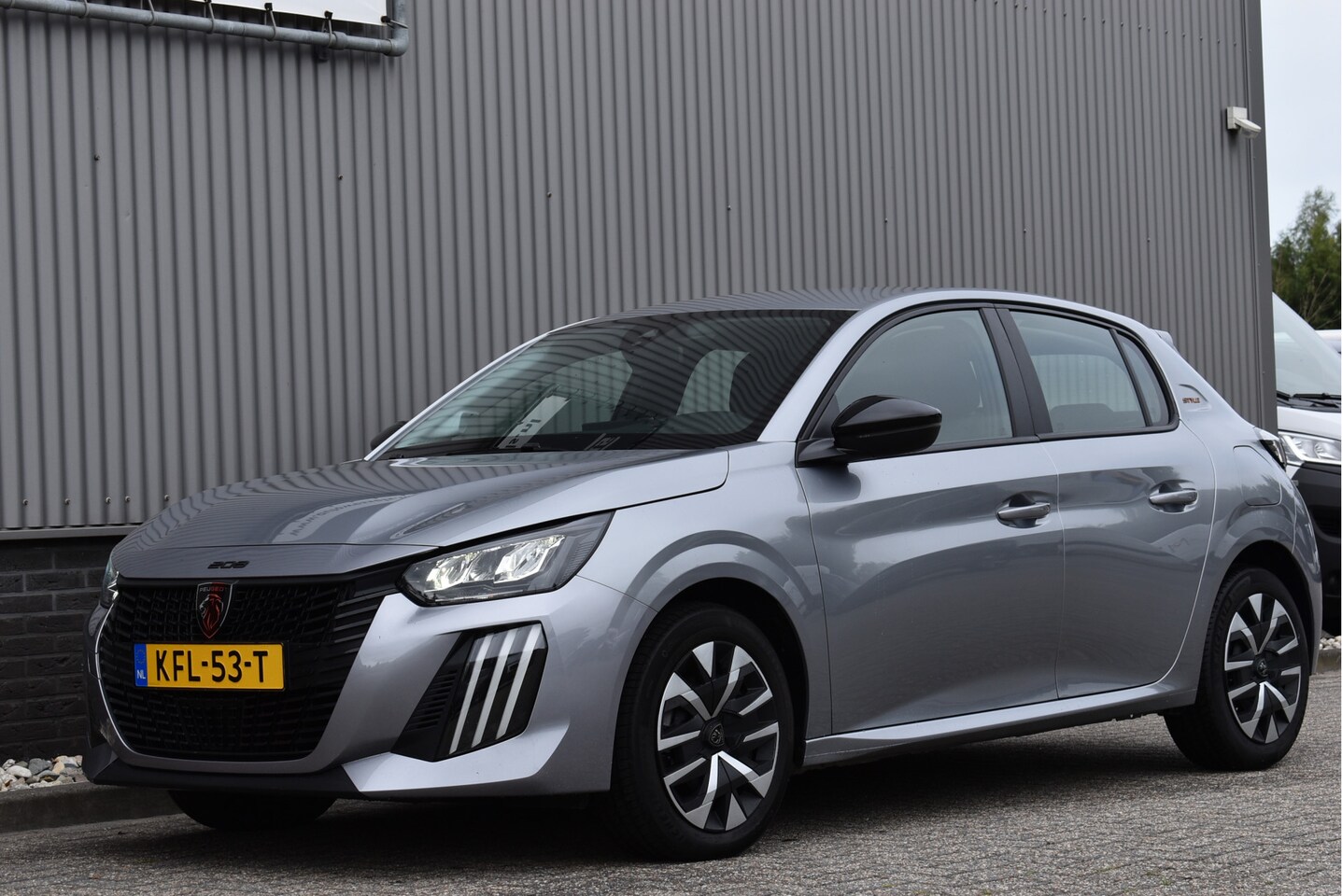 Peugeot 208 - 1.2 PureTech 100 Style Navi, Cruise, Carplay, LED, - AutoWereld.nl