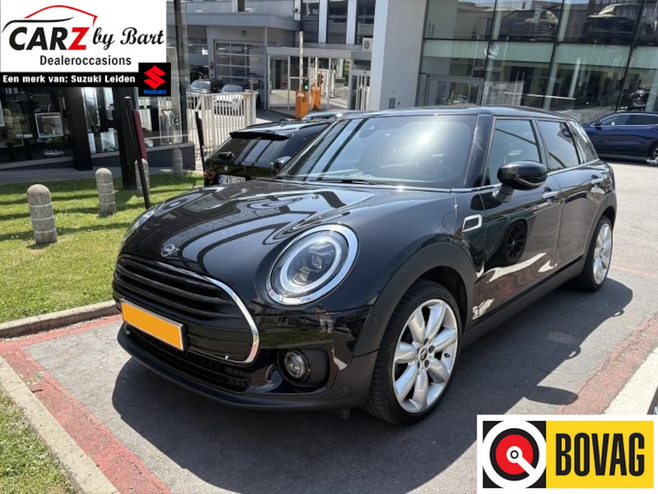 MINI Clubman - 1.5 COOPER CLASSIC AUTOMAAT Bruin leder | Memory Seat | Open dak - AutoWereld.nl