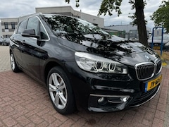 BMW 2-serie Active Tourer - 225xe Plugin Hybride Centennial High Executive Automaat Airco/ECC, Navigatie, Leder, HUD