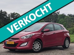 Hyundai i30 - 1.4 Airco • 6-Bak • LED • Lange APK 2027 • I-Drive