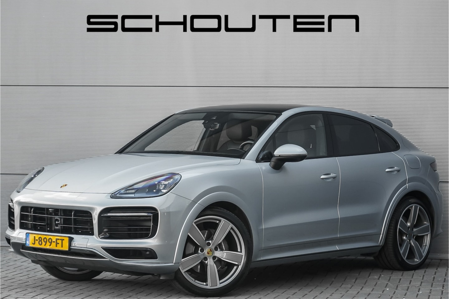 Porsche Cayenne Coupé - 3.0 E-Hybrid Sport Design Pano ACC 4WS Trekhaak 22" - AutoWereld.nl