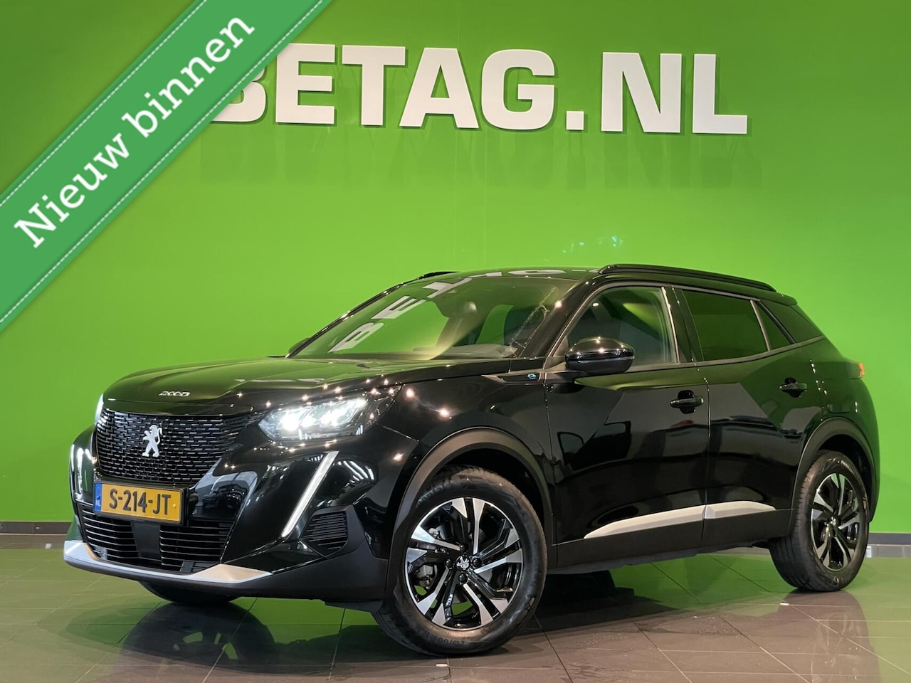 Peugeot e-2008 - EV Allure Pack 50 kWh | Camera | Apple/Android | - AutoWereld.nl