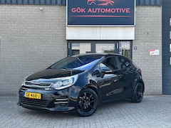 Kia Rio - 1.2 CVVT ExecutiveLine / VOL / Camera / Stuur & Stoelverwarming / Navi / NWe APK / Clima /