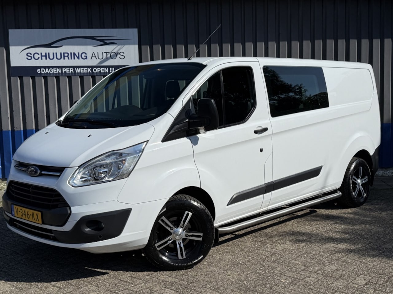 Ford Transit Custom - 290 2.0 TDCI L2H1 Dubbele Cabine. Navi - AutoWereld.nl