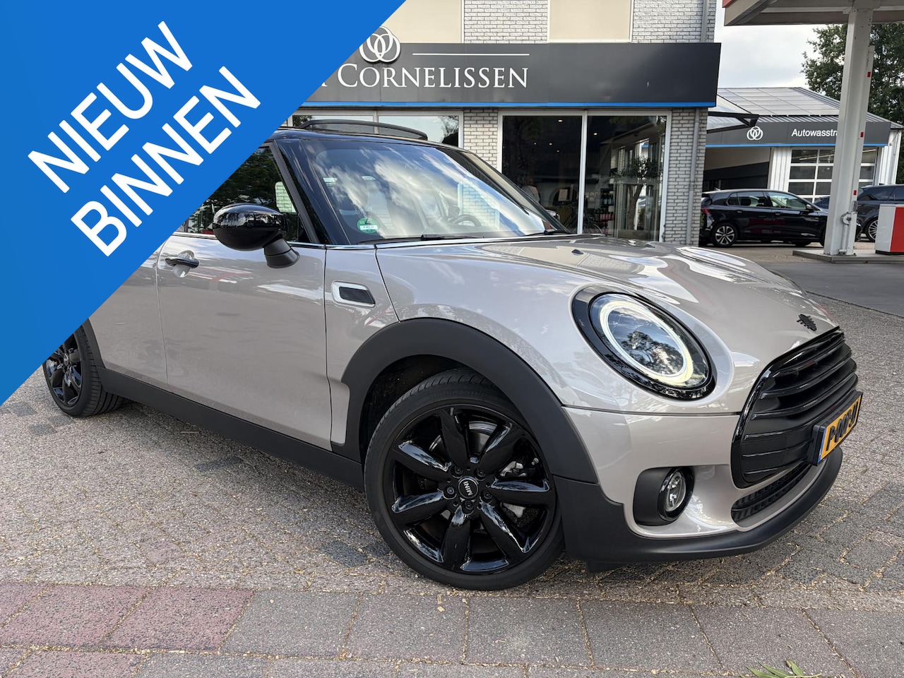 MINI Clubman - 1.5 Cooper Richmond Park Pano Leder Carplay - AutoWereld.nl
