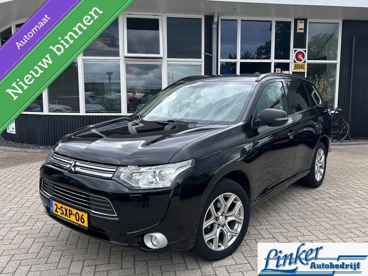 Mitsubishi Outlander - 2.0 PHEV Instyle| Airco | Pano| Cruise| - AutoWereld.nl