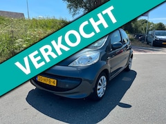 Peugeot 107 - 1.0-12V XS Airco handel/Export