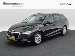 Skoda Octavia Combi - 1.5 TSi 150 Pk First Edition | Stoelverwarming | Camera | Adaptive cruise | Navigatie | Ca
