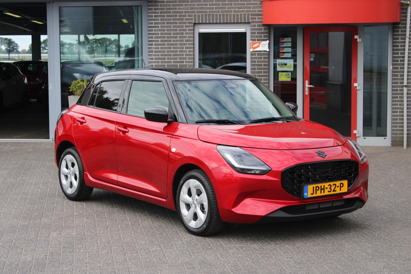Suzuki Swift - 1.2 Select Smart Hybrid NL Auto!!/Adaptive/Camera - AutoWereld.nl