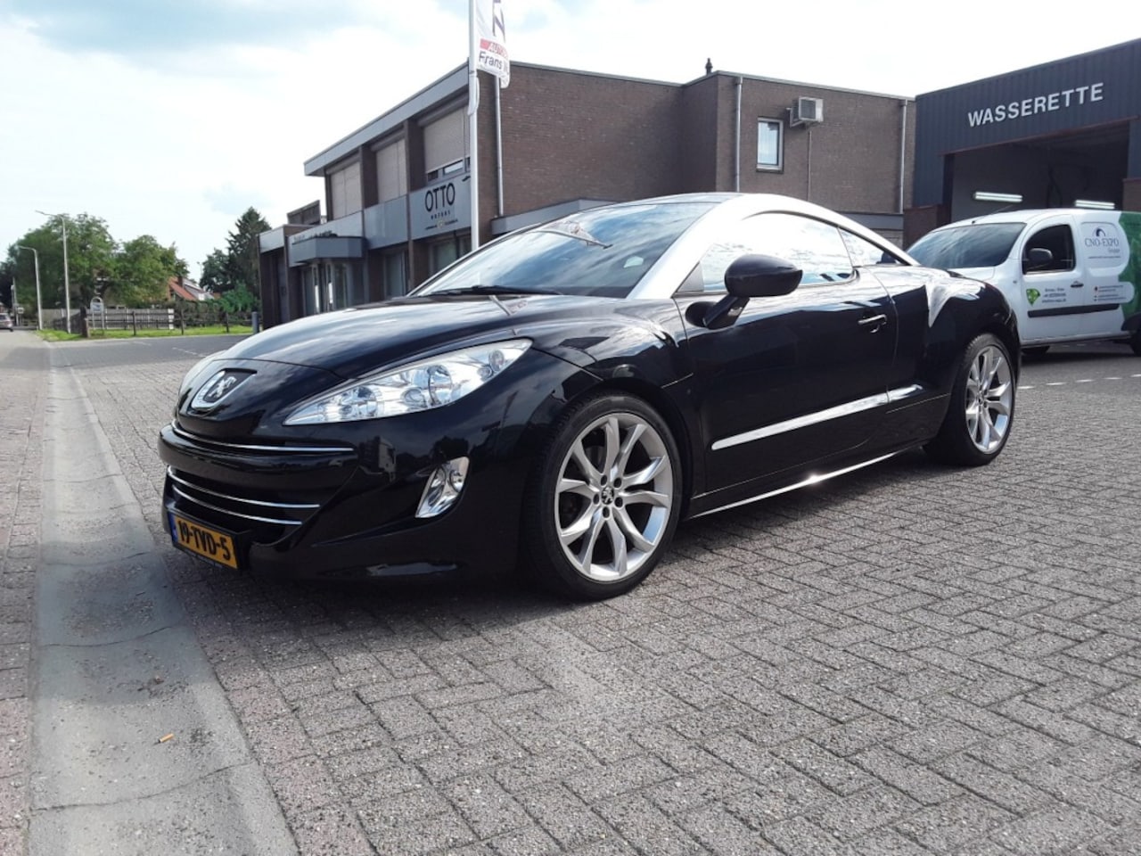 Peugeot RCZ - 1.6 THP / NAVI / PDC - AutoWereld.nl
