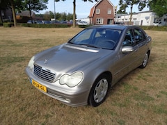 Mercedes-Benz C-klasse - 7-8-2027 a p k
