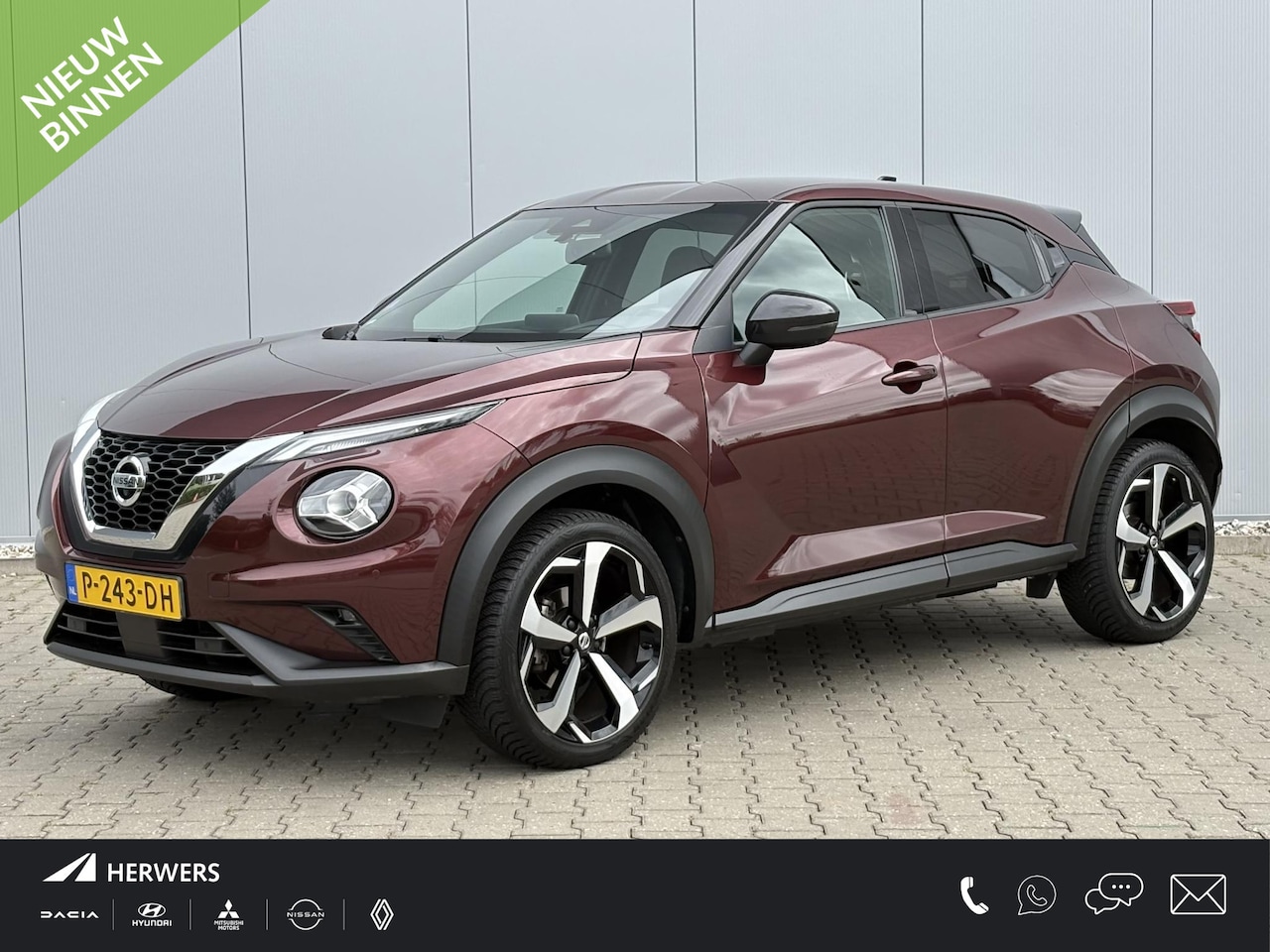 Nissan Juke - 1.0 DIG-T N-Design / Leder-stof bekleding / Airco / Stoelverwarming / Cruise control / App - AutoWereld.nl