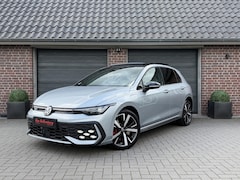 Volkswagen Golf - GTE 1.5 E HYBRID 272PK PANO VIENNA LEDER HUD IQ