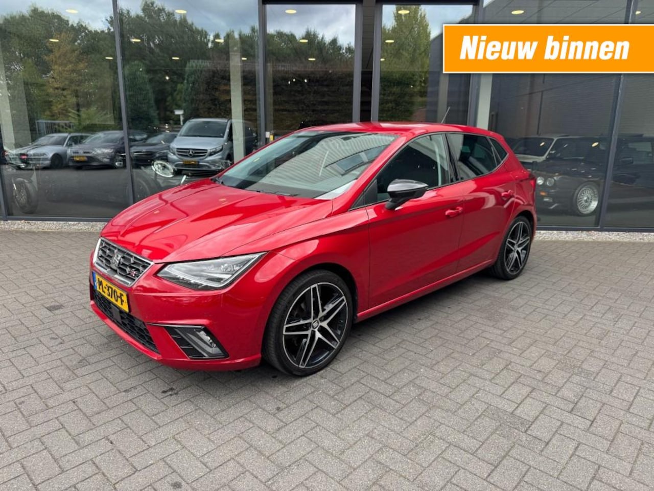 SEAT Ibiza - 1.0 TSI FR 1.0 TSI 116pk FR,Full LED,Adapt Cruise,Clima,Camera,Carplay,Trekhk Afn - AutoWereld.nl