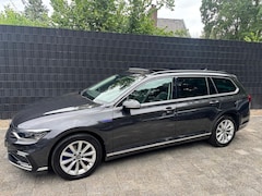Volkswagen Passat - 1.4 TSI PHEV GTE BNS*LEER/PANO/MASSAGE/CARPLAY/IQLIGHT