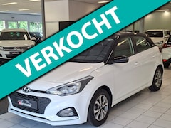 Hyundai i20 - 1.2 (4 Cil) Carplay/Android auto/Cruise/Camera/Bluetooth/Stoel en stuurverwarming