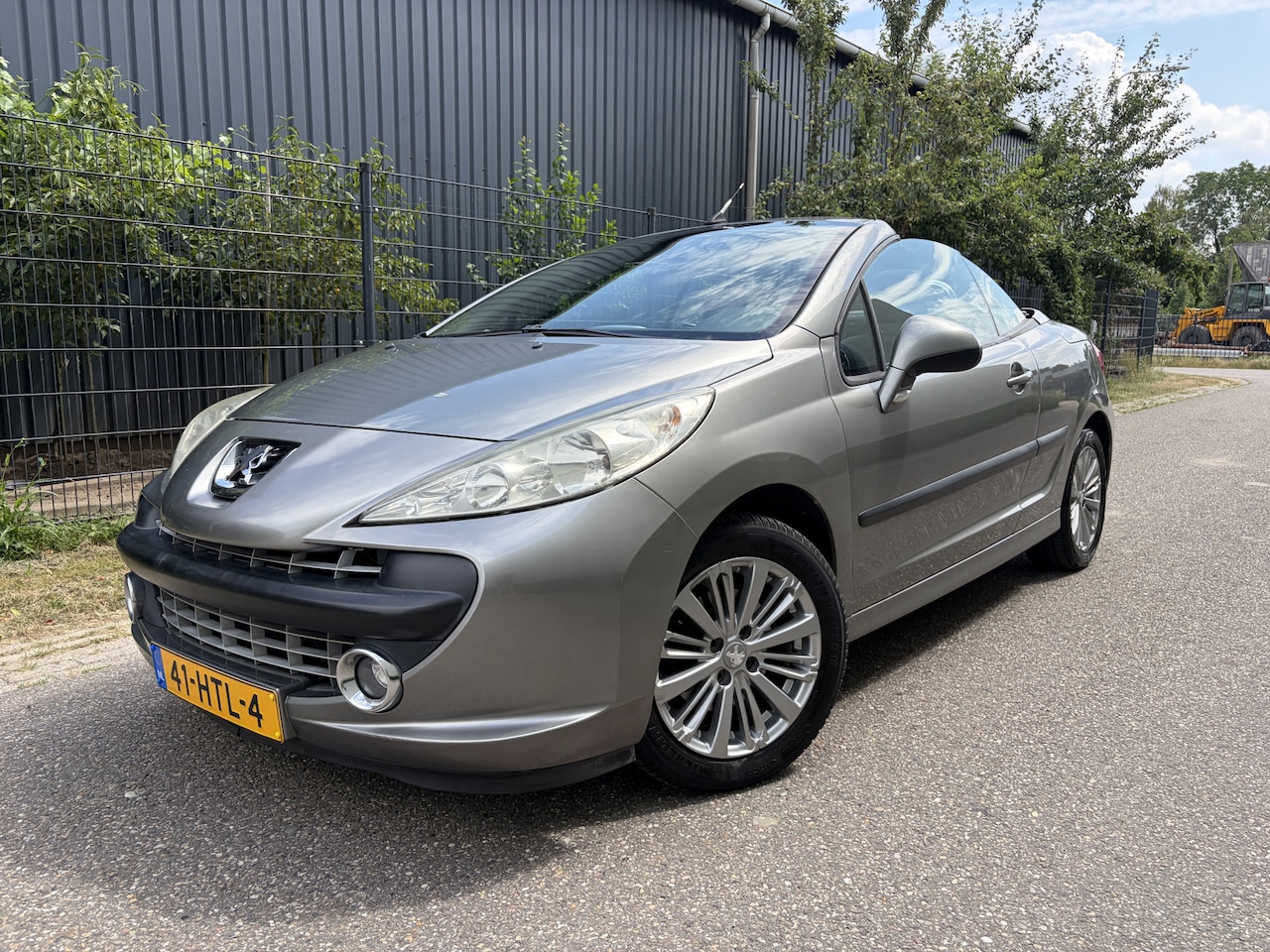 Peugeot 207 CC - 1.6 VTi / CABRIO / AIRCO / 125dkm! NAP! - AutoWereld.nl